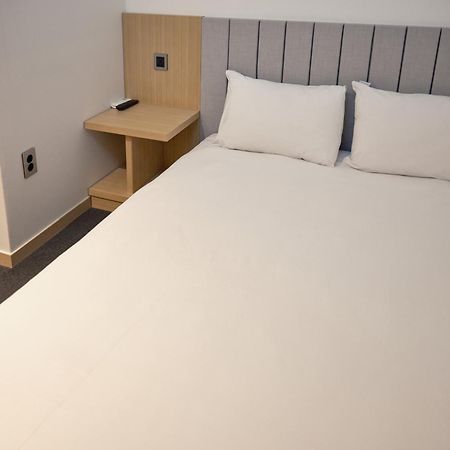 Uh Suite The Seoul Exterior foto