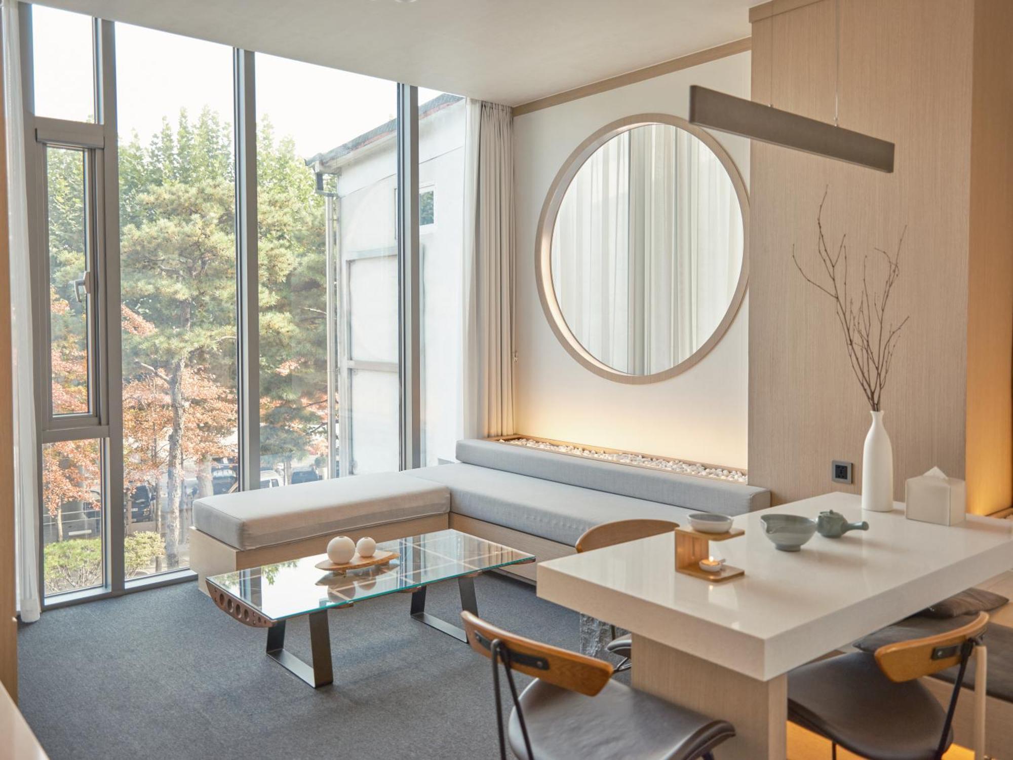Uh Suite The Seoul Exterior foto